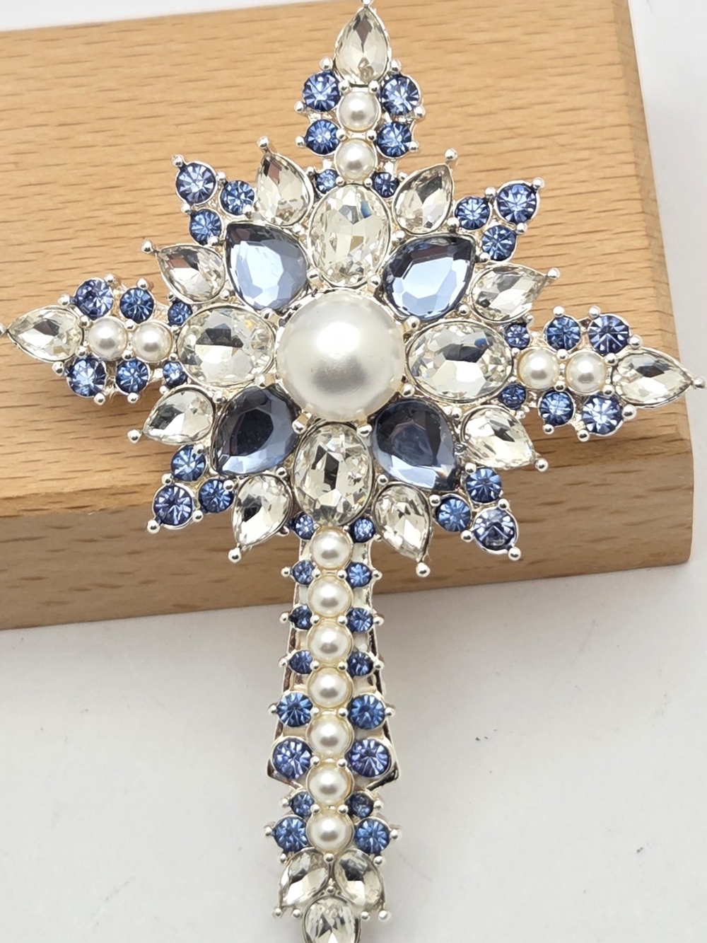 Napier Blue & Clear Rhinestone Pearl Cross Brooch Pin Silver Tone